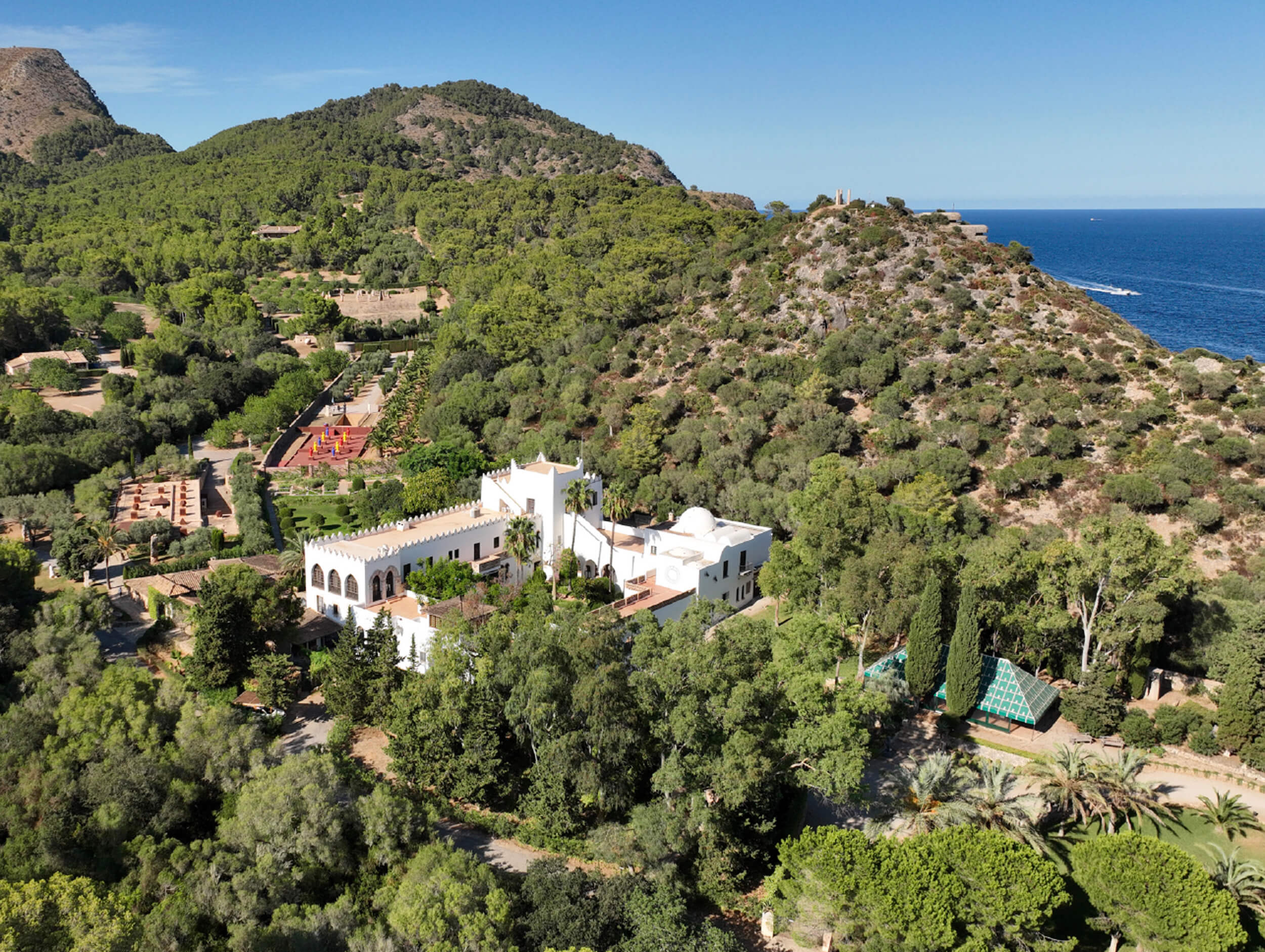 insiders outsiders 01